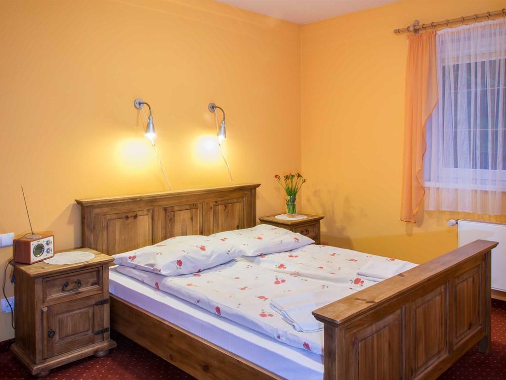 Marzenie Bed & Breakfast Przesieka Room photo