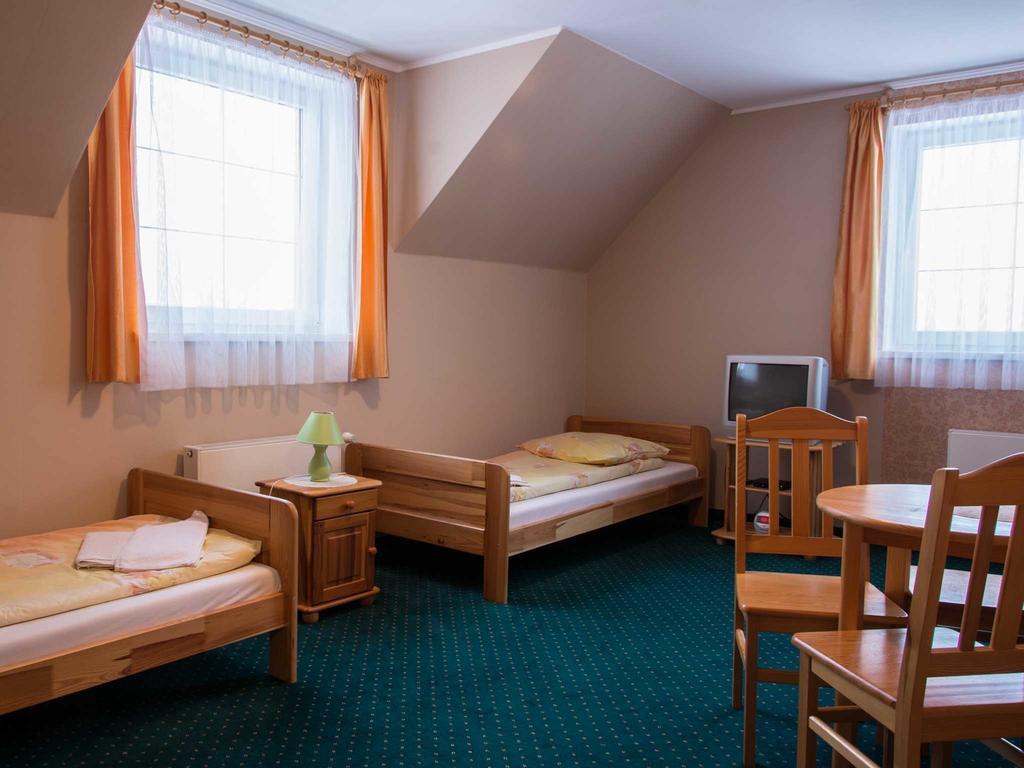Marzenie Bed & Breakfast Przesieka Room photo