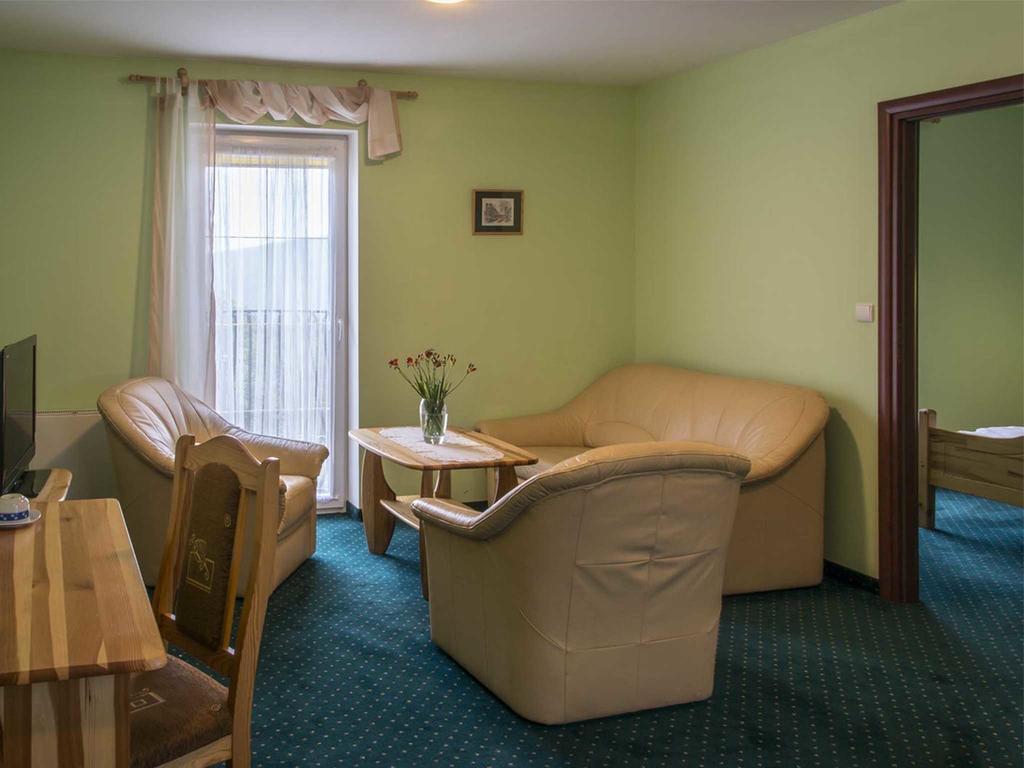 Marzenie Bed & Breakfast Przesieka Room photo